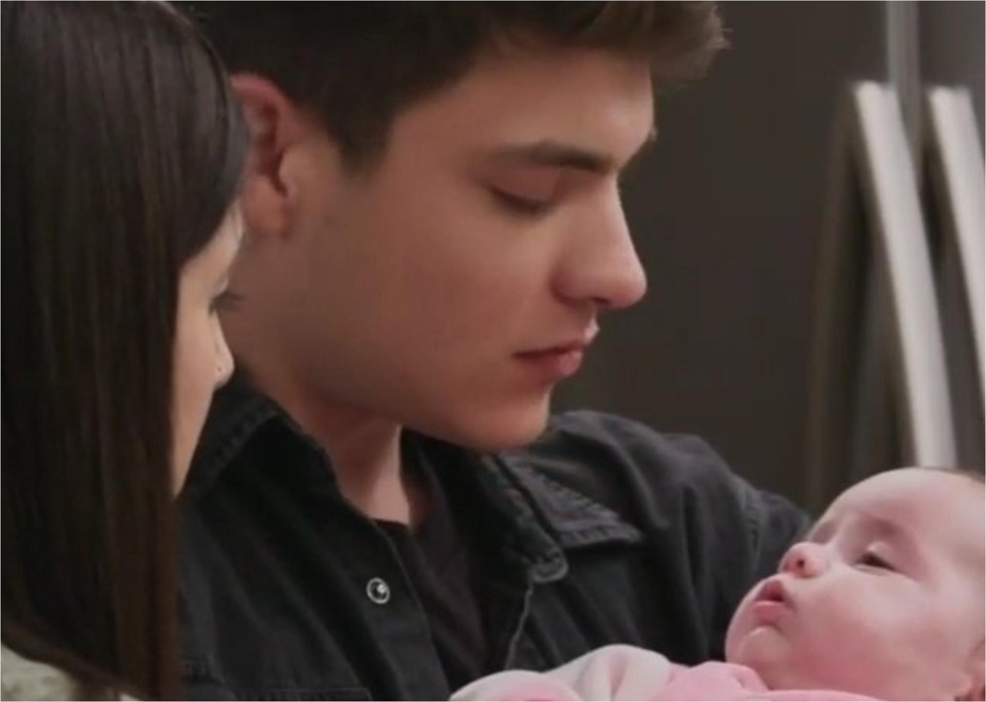 Η Γη της Ελιάς-Φίλιππος- Η Γη της Ελιάς-Φίλιππος-