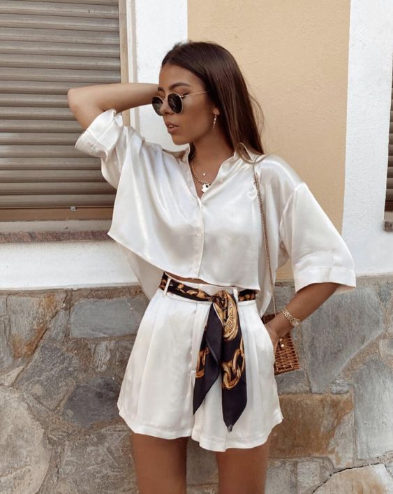 ιδέες-για-να-συνδυάσεις-το-σορτσάκι-τον-Μάιο 2022-