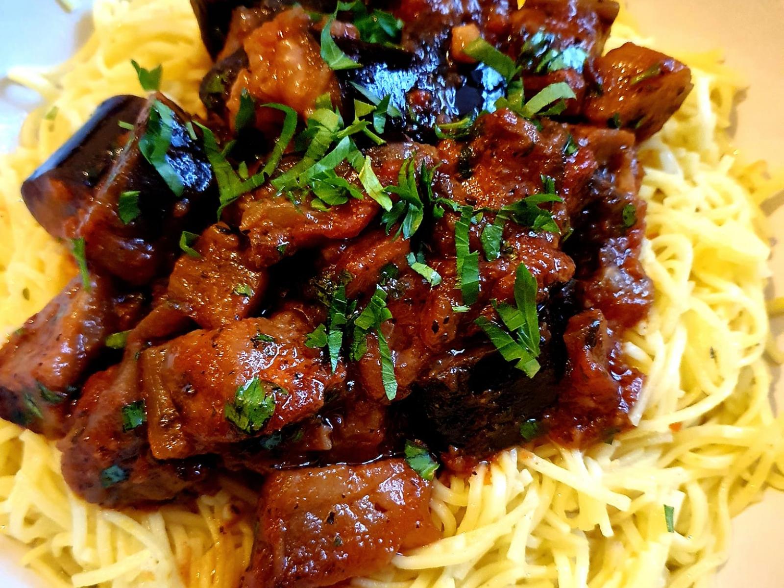 συνταγή-για-noodles-με-μελιτζάνες-