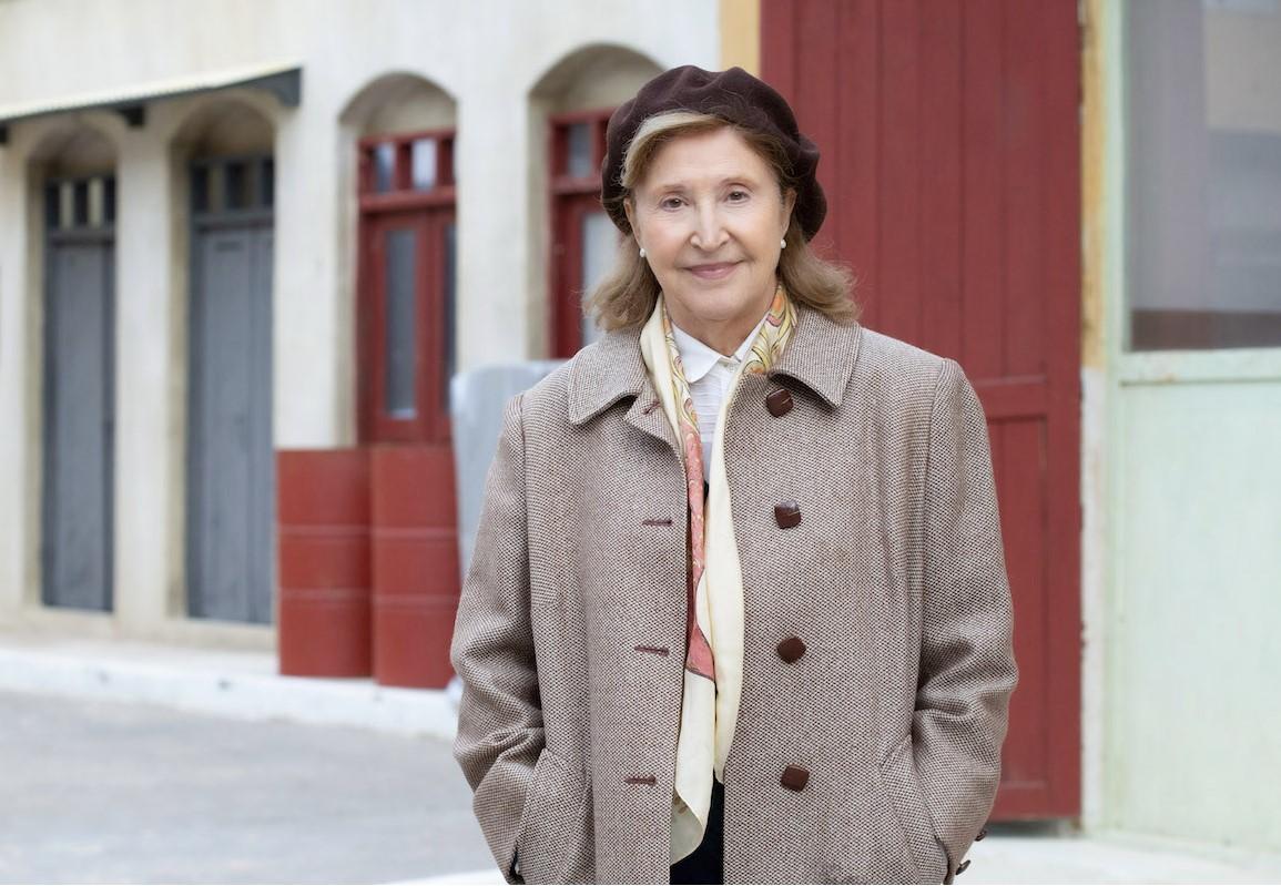 Άγριες Μέλισσες-κύρα Μάρω-