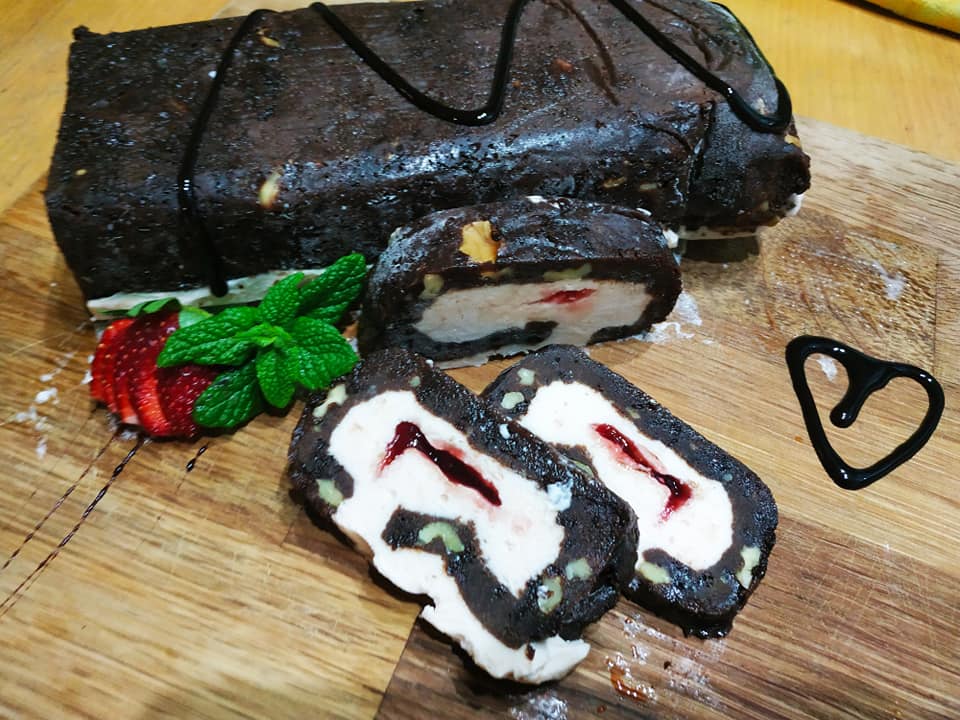 Σεμιφρέντο-σοκολάτα-φράουλα-συνταγή-