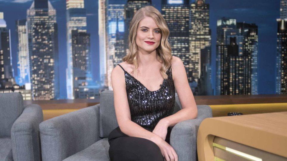 Άγριες-Μέλισσες-Δανάη-Μιχαλάκη-Δρόσω