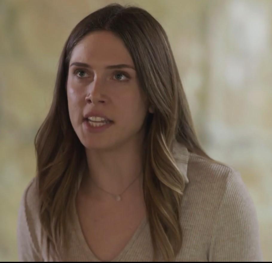 Η Γη της Ελιάς-Μυρτάλη-