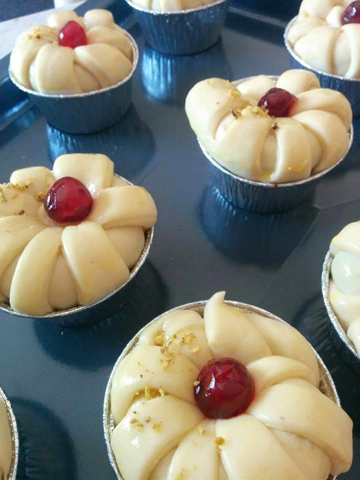 Τσουρεκομάφινς- με- μερέντα- Τσουρεκομάφινς- με- μερέντα-