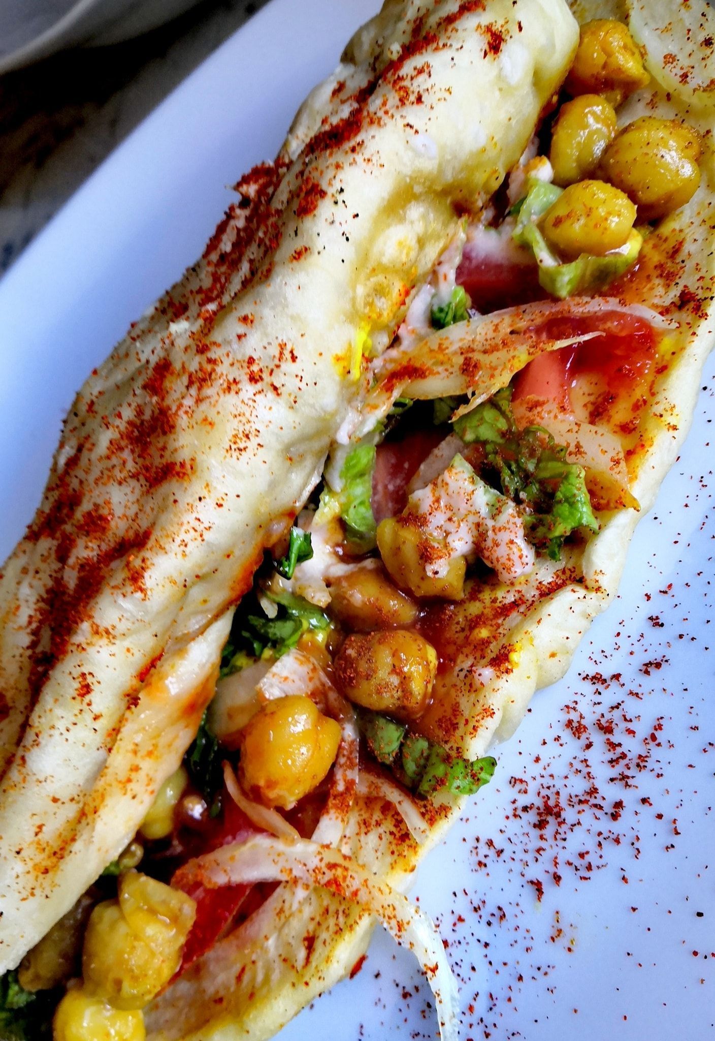 Vegan- σάντουιτς- με- χούμους-