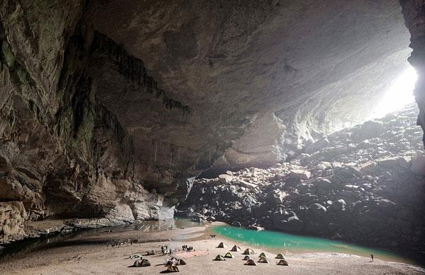 Σπήλαιο Hang En-Βιετνάμ-μαγική-παραλία-