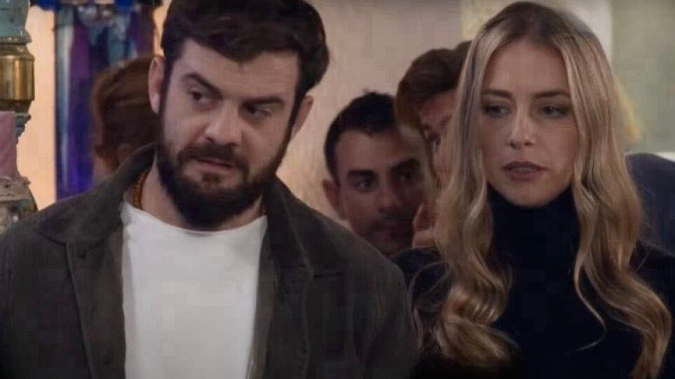 Τρία-Μίλια-Φωτεινή Τρία-Μίλια-Φωτεινή