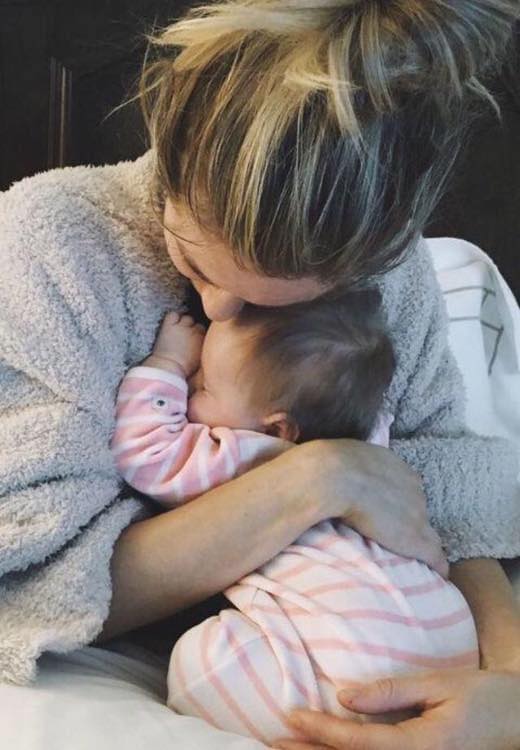 Γιορτή της Μητέρας: Σήμερα γιορτάζουν και αυτές οι ΜΑΝΕΣ