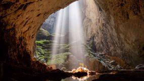 Σπήλαιο Hang En: Η πιο μαγική παραλία βρίσκεται μέσα στην σπηλιά