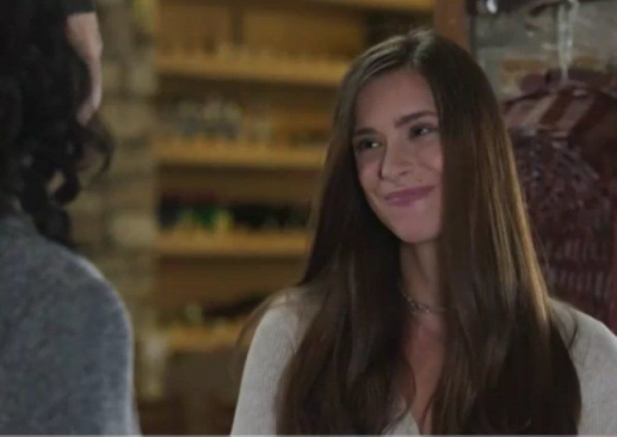 Η Γη της Ελιάς Spoiler-Ελένη- Η Γη της Ελιάς Spoiler-Ελένη-