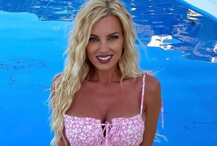 Τζούλια-Νόβα Τζούλια-Νόβα