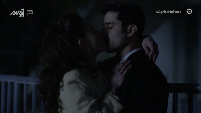 Άγριες-Μέλισσες-Μπάμπης-Κορίνα