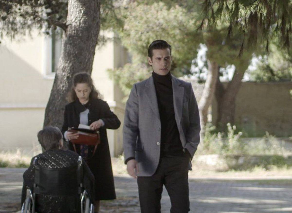 Άγριες-Μέλισσες-Νικηφόρος Άγριες-Μέλισσες-Νικηφόρος