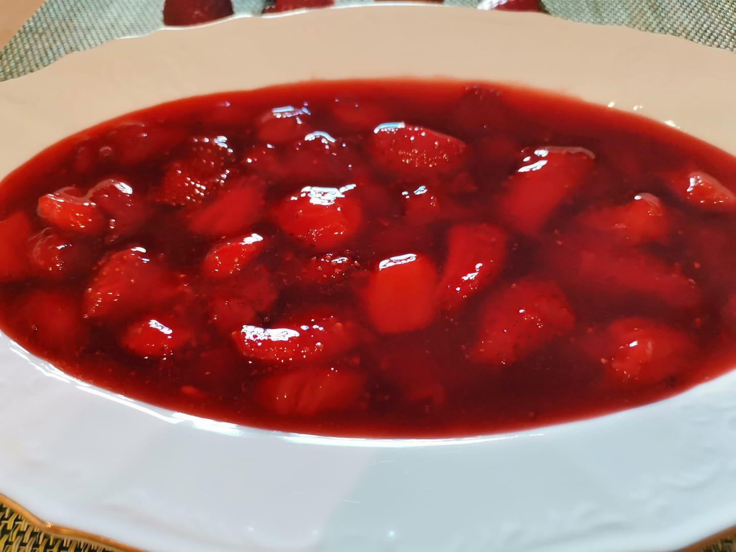 συνταγή-για-σάλτσα φράουλας-