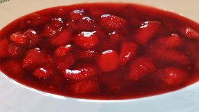 συνταγή-για-σάλτσα φράουλας-