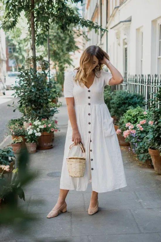 λευκό-λινό-φόρεμα-για-το-Καλοκαίρι 2022-ιδέες-