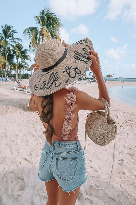 ιδέες-για-ντύσιμο-με-καπέλο-Καλοκαίρι 2022-
