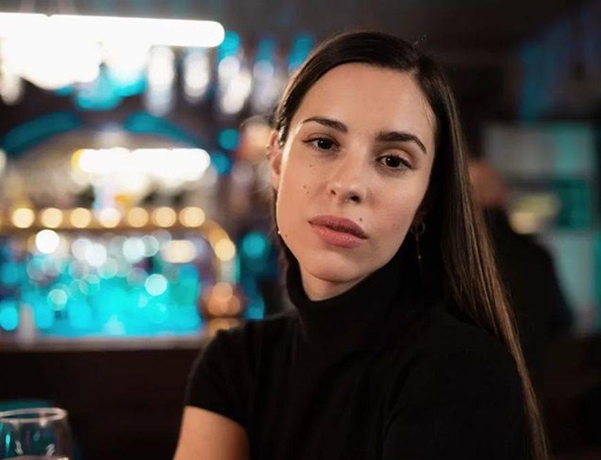 Η Γη της Ελιάς-Ελένη-