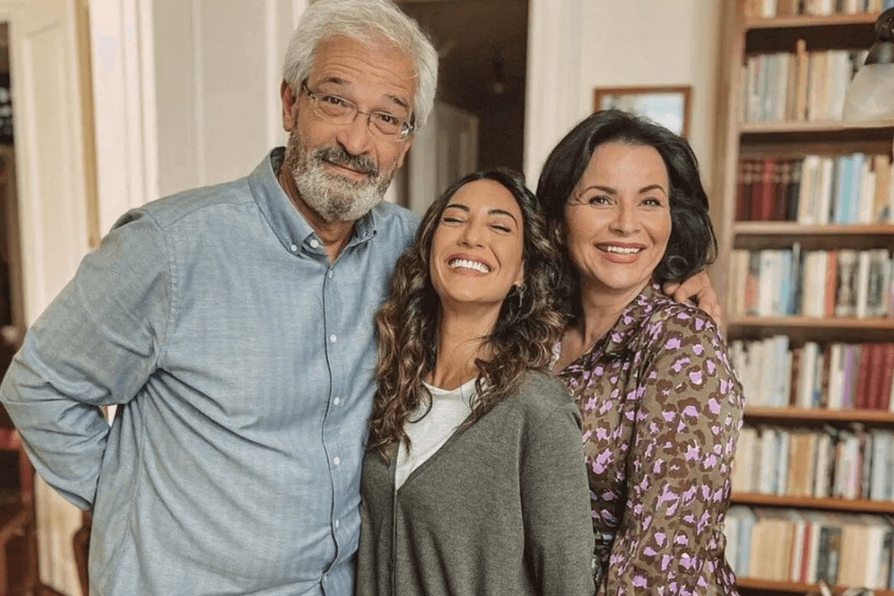 Σασμός-Στέλλα-Τάσος-Σοφία-