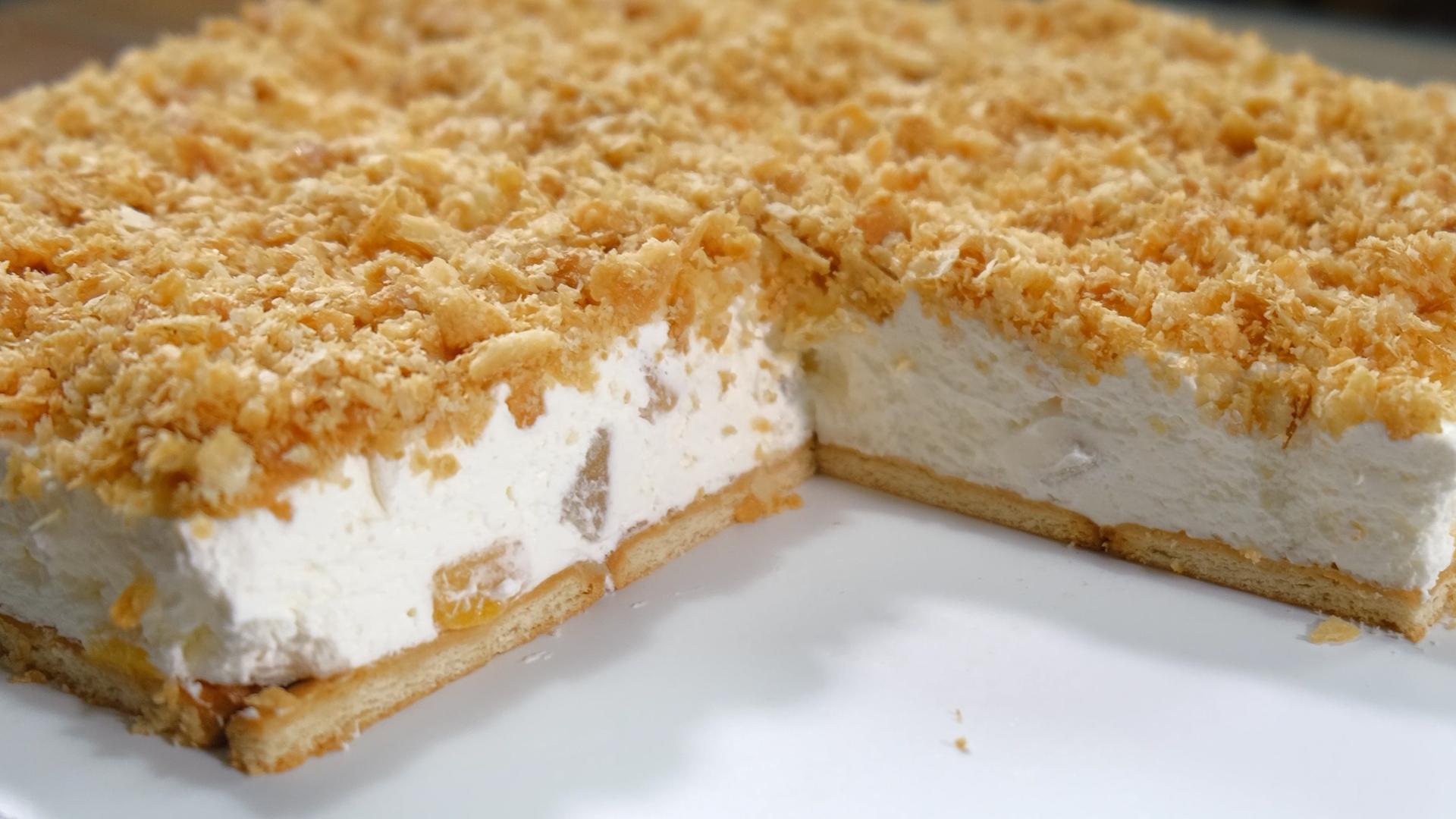 Γιαουρτογλυκό-με φρούτα-