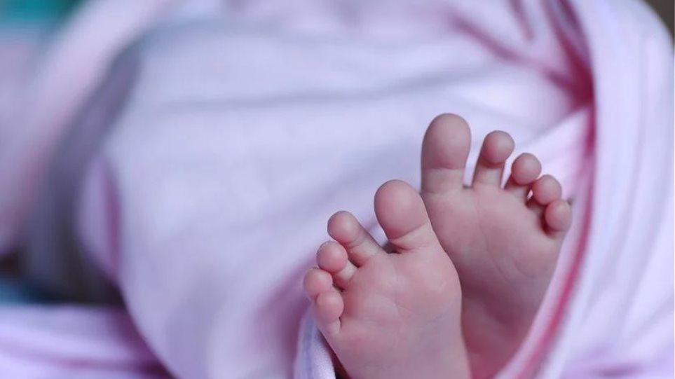 Βόλος-παράνομη υιοθεσία-2014-