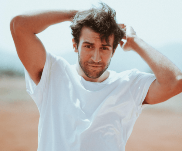 Η Γη της ελιάς : Ο Άρης πολιορκεί την ευτυχία