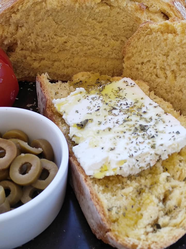 30-ελληνικές-παραδοσιακές-συνταγές-καλαμποκόψωμο-ή-μπόμποτα-ανεβατή-στη-γάστρα 30-ελληνικές-παραδοσιακές-συνταγές-καλαμποκόψωμο-ή-μπόμποτα-ανεβατή-στη-γάστρα