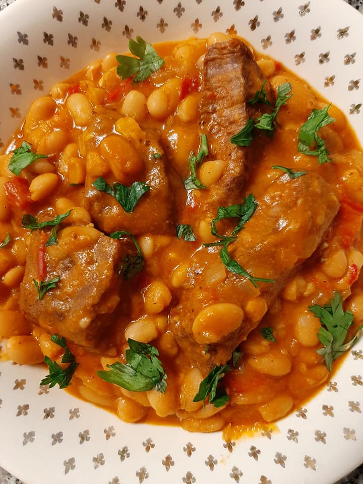 30-ελληνικές-παραδοσιακές-συνταγές-μοσχάρι-με-φασόλια 30-ελληνικές-παραδοσιακές-συνταγές-μοσχάρι-με-φασόλια