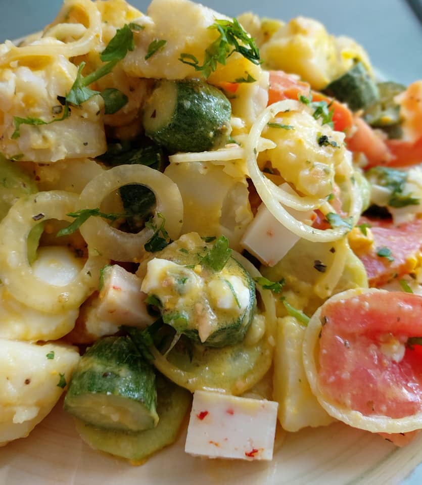 20-καλοκαιρινές-συνταγές-πατατοσαλάτα-κολοκυθάκια-αυγά-λαχανικά 20-καλοκαιρινές-συνταγές-πατατοσαλάτα-κολοκυθάκια-αυγά-λαχανικά