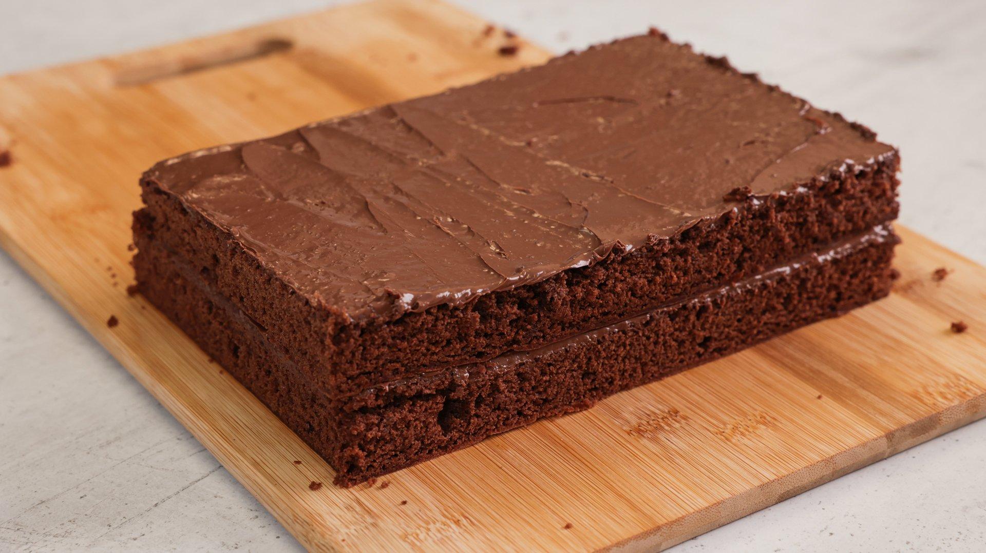 Σοκολατένια παστάκια με 3 υλικά χωρίς ζάχαρη