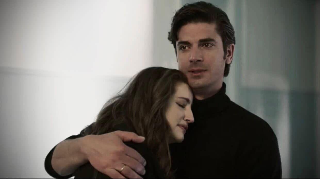 Άγριες Μέλισσες-Λάμπρος-Ελένη- Άγριες Μέλισσες-Λάμπρος-Ελένη-