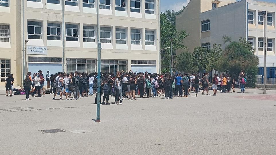 Φως-στο-τούνελ-Σχολείο-Μάκη