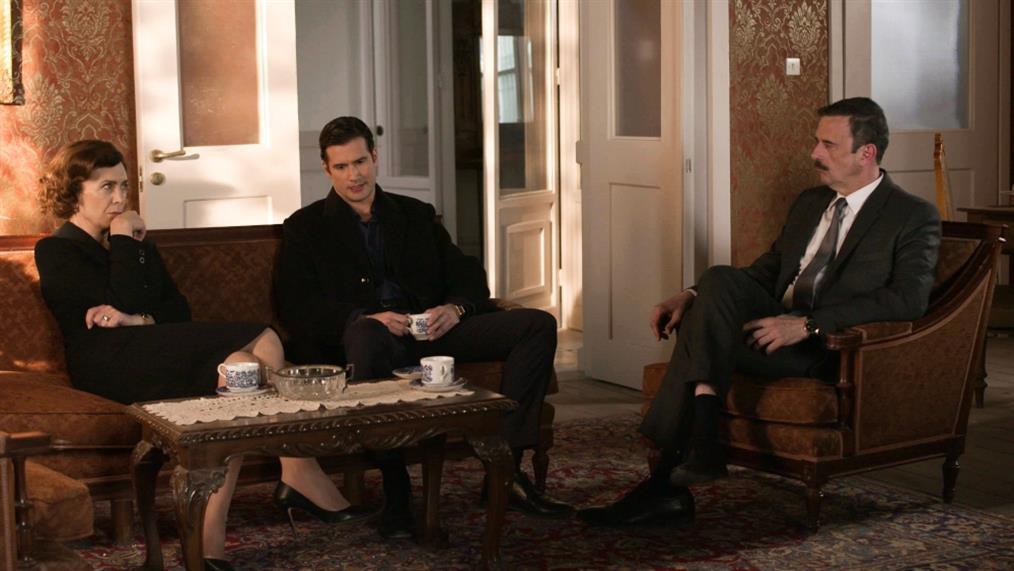 Άγριες Μέλισσες : Πότε γεννάει η Ελένη