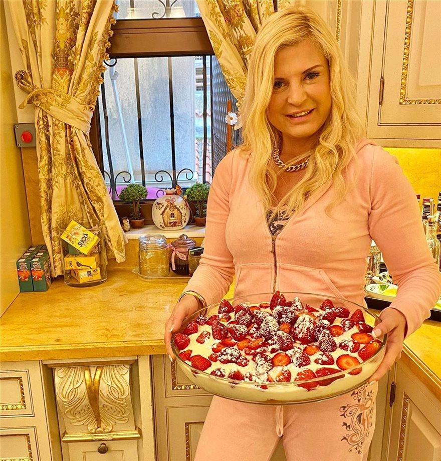 Μαρίνα-Πατούλη 