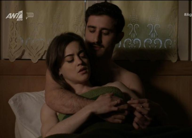 Άγριες Μέλισσες-Mπαμπής-Κορίνα