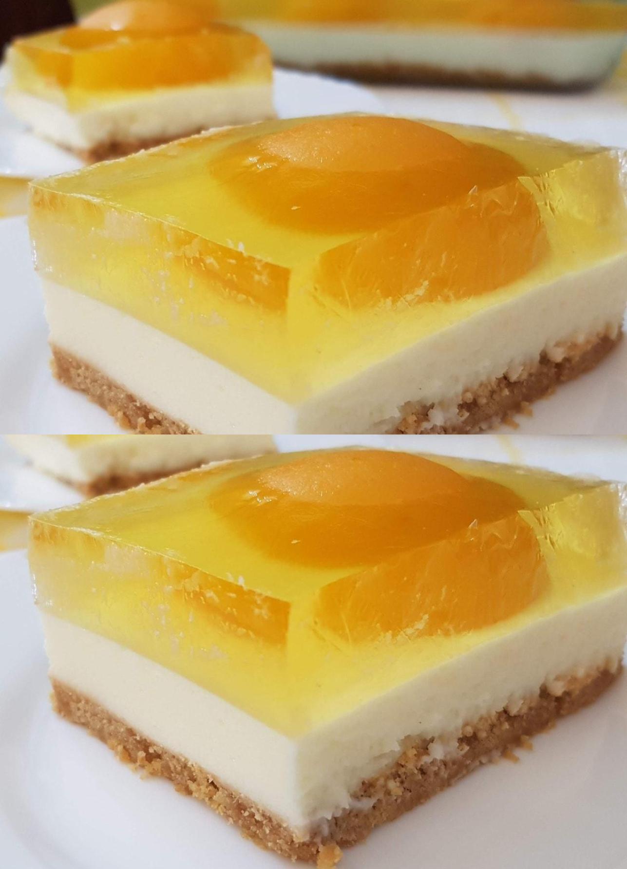 Δροσερό γλυκό με κομπόστα ροδάκινο και ζελέ