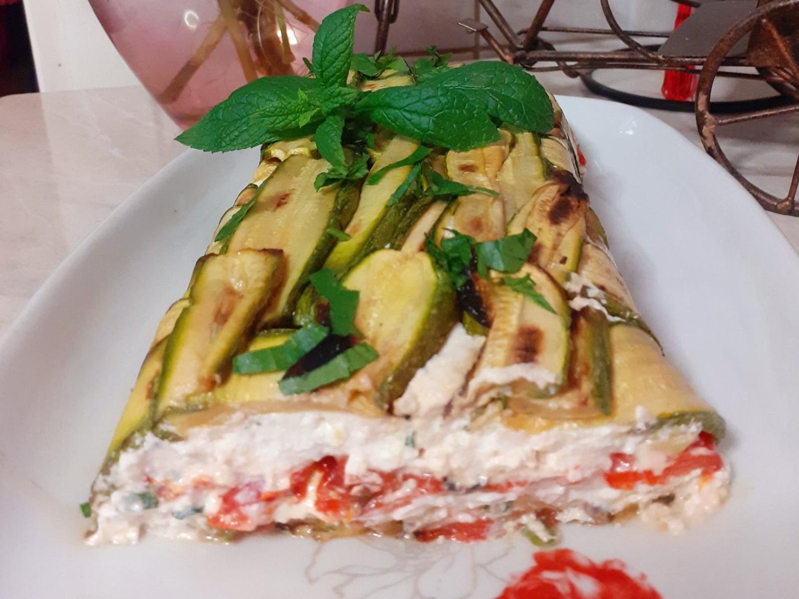 Τερίνα-με κολοκυθάκια-και-ανθότυρο-συνταγή- Τερίνα-με κολοκυθάκια-και-ανθότυρο-συνταγή-