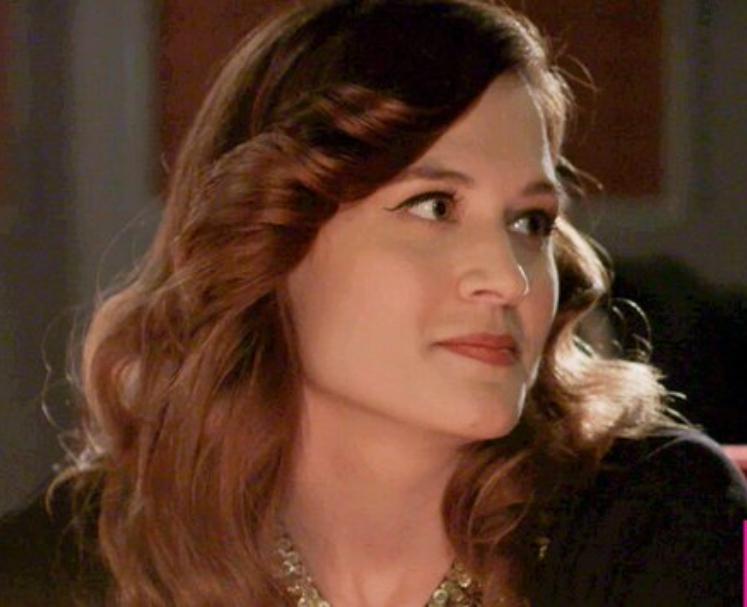 Άγριες Μέλισσες: Η σχέση της Ρένας με την οικογένειά του Σεβαστού γίνεται καταστροφική