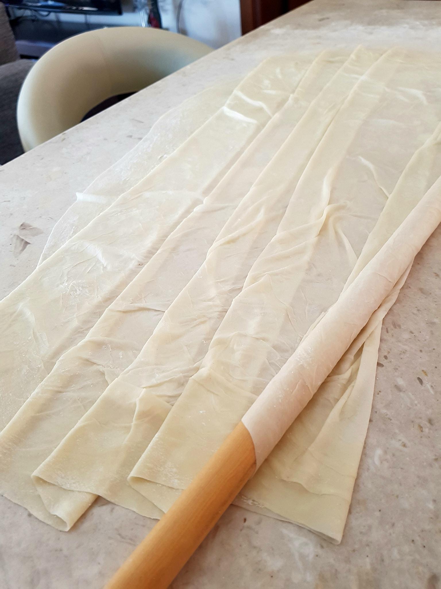 τυρόπιτα-με-φύλλο βέργας-συνταγή-