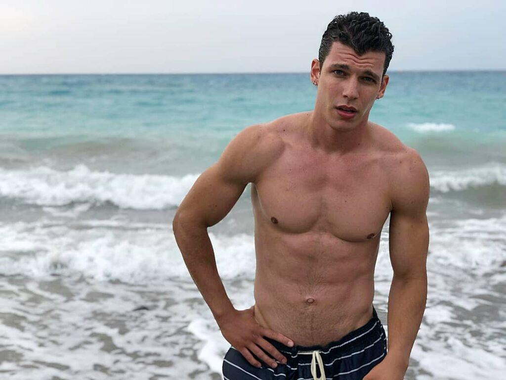 Η-Γη-της-Ελιάς-Χρήστος-Δερμιτζάκος Η-Γη-της-Ελιάς-Χρήστος-Δερμιτζάκος