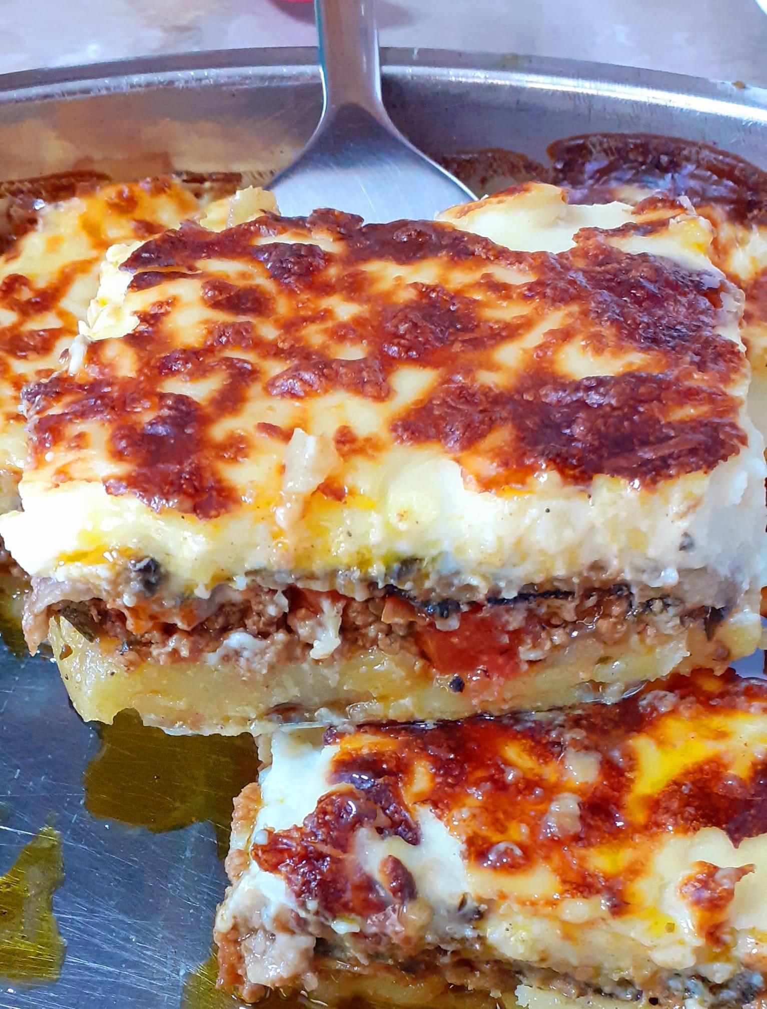 Καλοκαιρινός- μουσακάς- Καλοκαιρινός- μουσακάς-