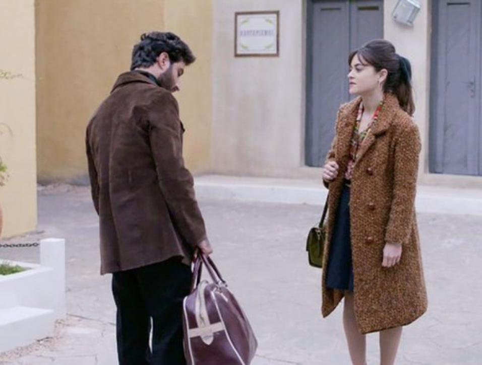 Άγριες-Μέλισσες-Μπάμπης-Κορίνα