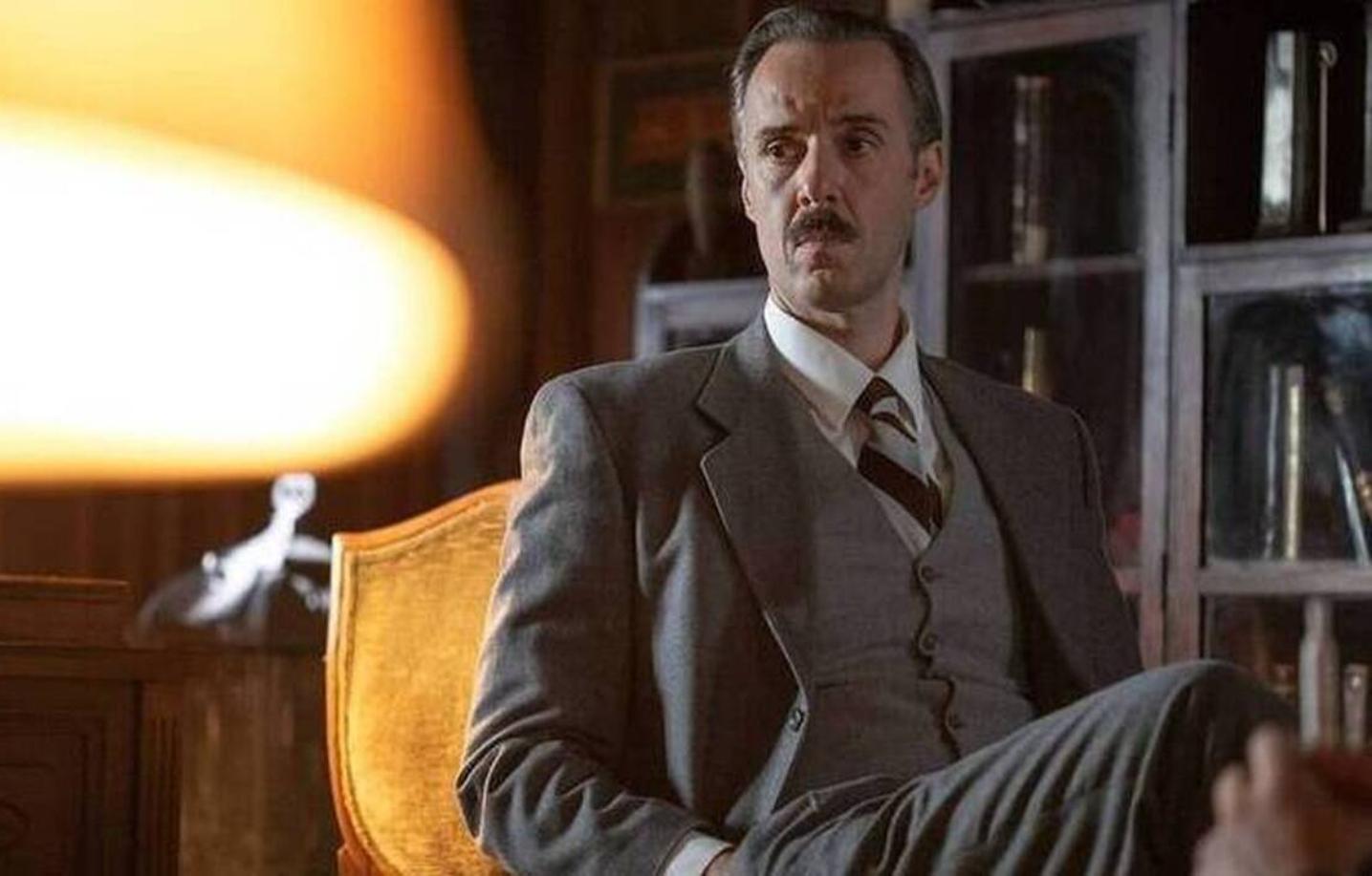 Άγριες-Μέλισσες-Τόλλιας