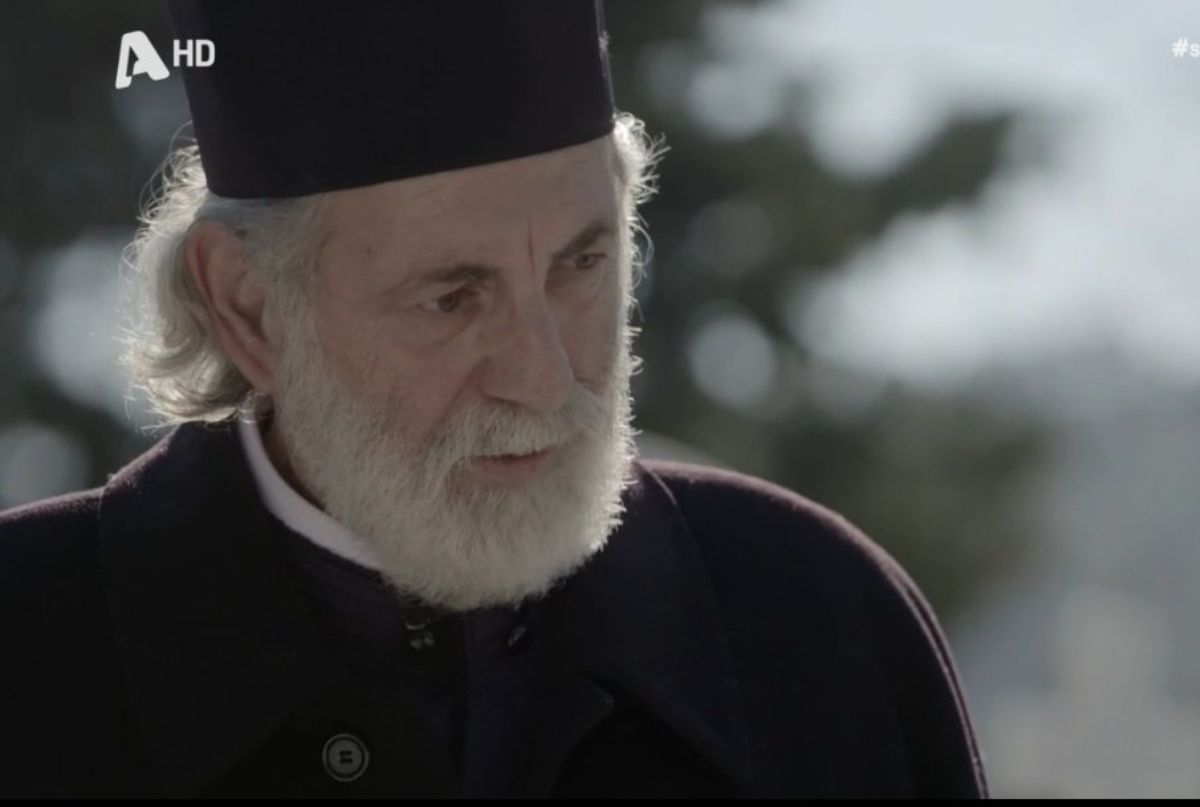 Σασμός: Ο Πάπας είναι ο σοφός του χωριού θέλουν να τους μονοιάσει όλους