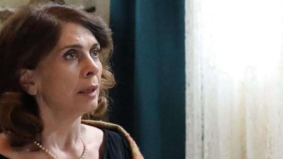 Άγριες Μέλισσες: Η Μυρσίνη κλείνεται σε ψυχιατρική κλινική