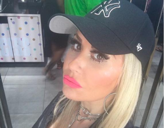 Έλενα-Μπάση