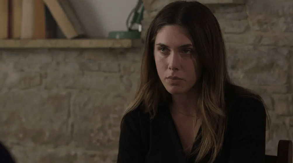 Η-Γη-της-Ελιάς-Μυρτάλη