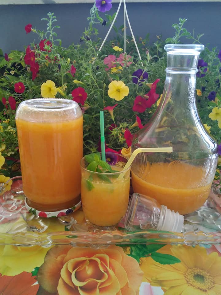 Ανάμεικτος-χυμός-φρούτων Ανάμεικτος-χυμός-φρούτων