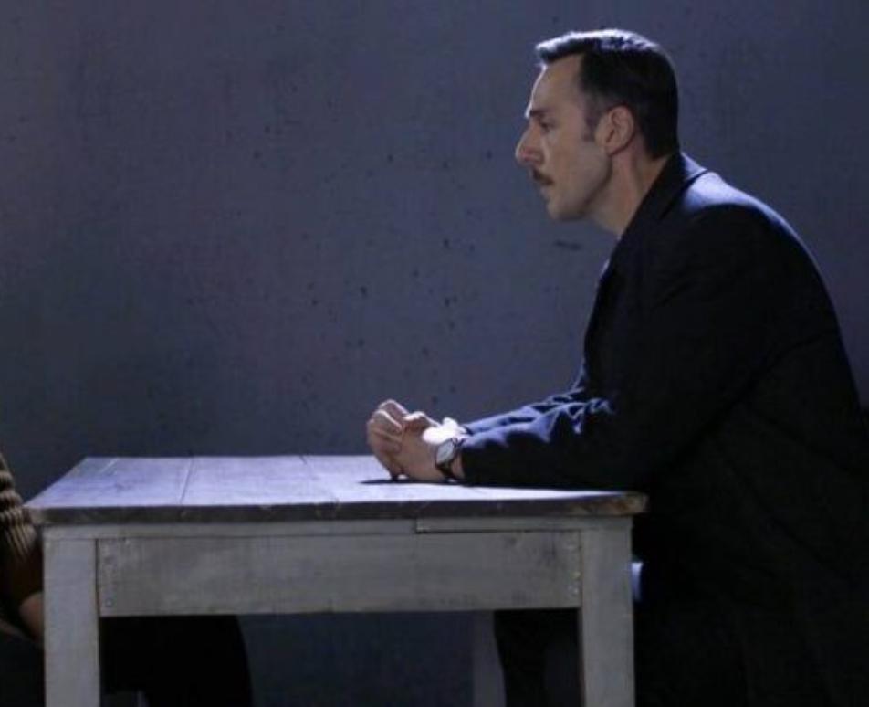 Άγριες Μέλισσες: Ο Τόλλιας αλλάζει μετά τον θάνατο του γιού του