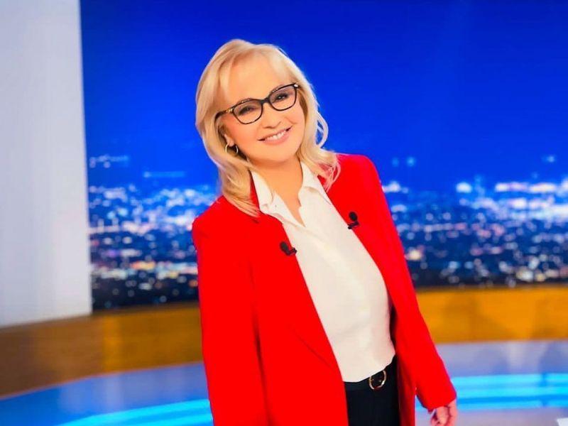 Αγγελική-Νικολούλη Αγγελική-Νικολούλη